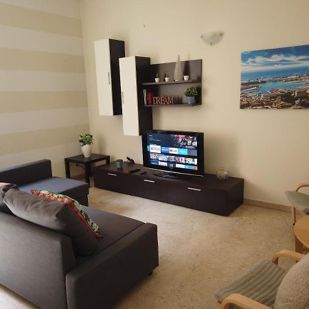 Assarotti Centre Apartment Genoa Exterior photo